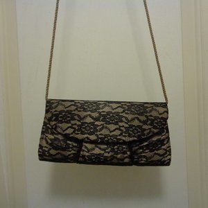 RETRO STYLE GREY & BLACK LACEY ENVELOPE PURSE